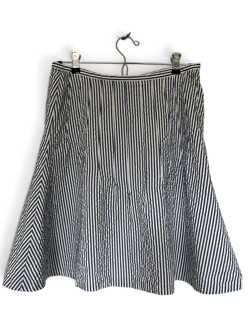 Brooks Brothers Seersucker blue and white stripe flare skirt size 6